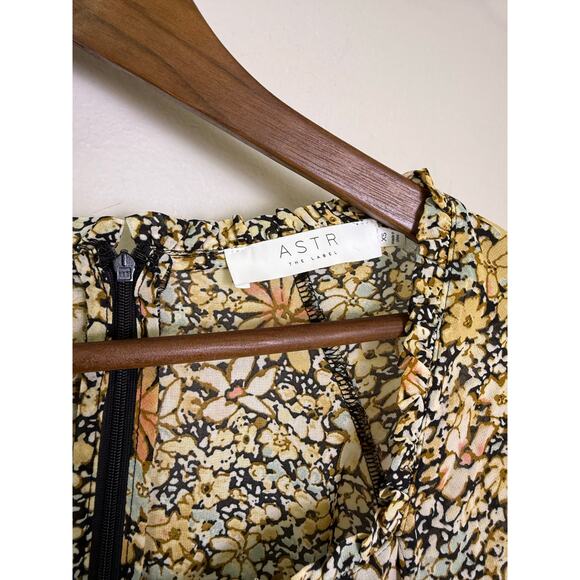 Astr The Label Womens Marcella Printed Ruched Ruffled Mini Dress XS - Picture 5 of 5